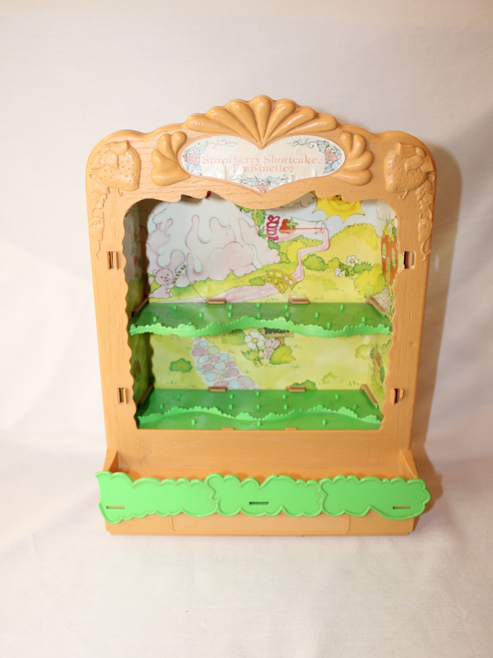 1980's Kenner Strawberry Shortcake Berry Patch Carry Case